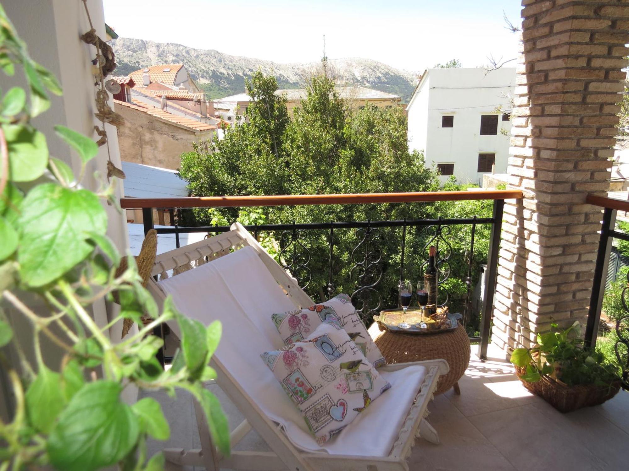 Apartments Authentic Baska 1 Oda fotoğraf
